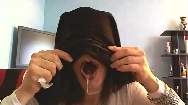cumshot in niqab