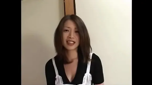Japanese MILF Seduces Somebody's Uncensored Porn View more Video hangat yang panas