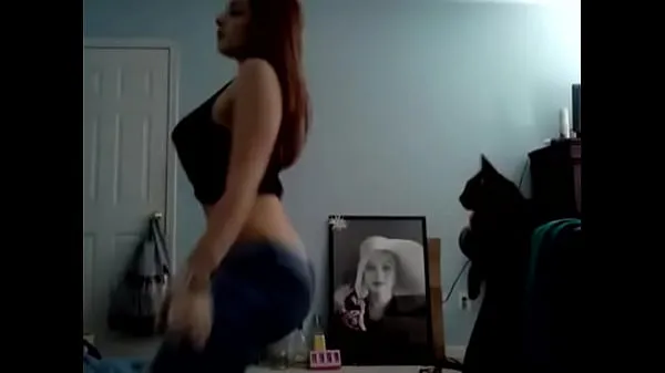 गर्म Millie Acera Twerking my ass while playing with my pussy गर्म वीडियो