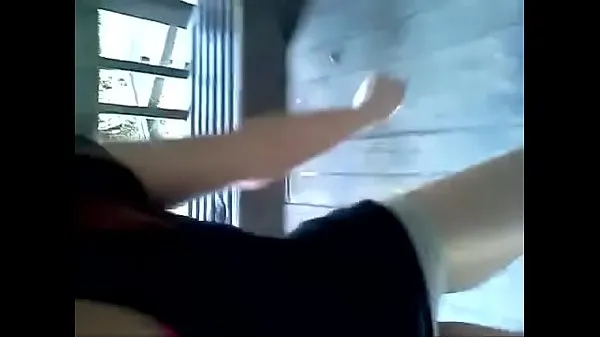 Video panas Millie Acera Twerking my ass to don't stop hangat