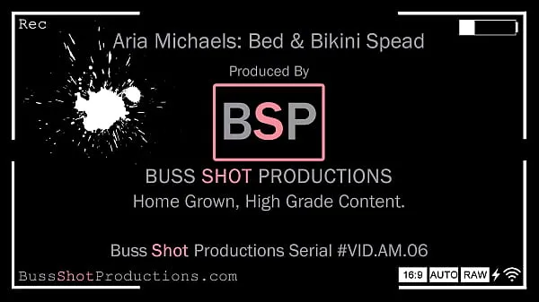 AM.06 Aria Michaels Bed & Bikini Spread Preview Video hangat yang panas