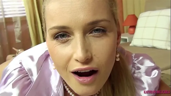 Heiße Stiefmutter erfülle deine sexuellen Wünsche! TEIL 2 mit Kathia Nobiliwarme Videos
