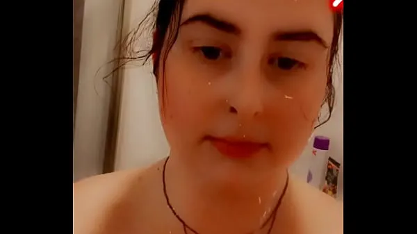 Vroči Just a little shower fun topli videoposnetki